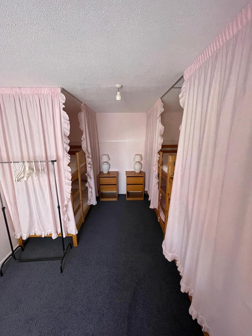 Premium Hostel Marina Paphos ภายนอก รูปภาพ