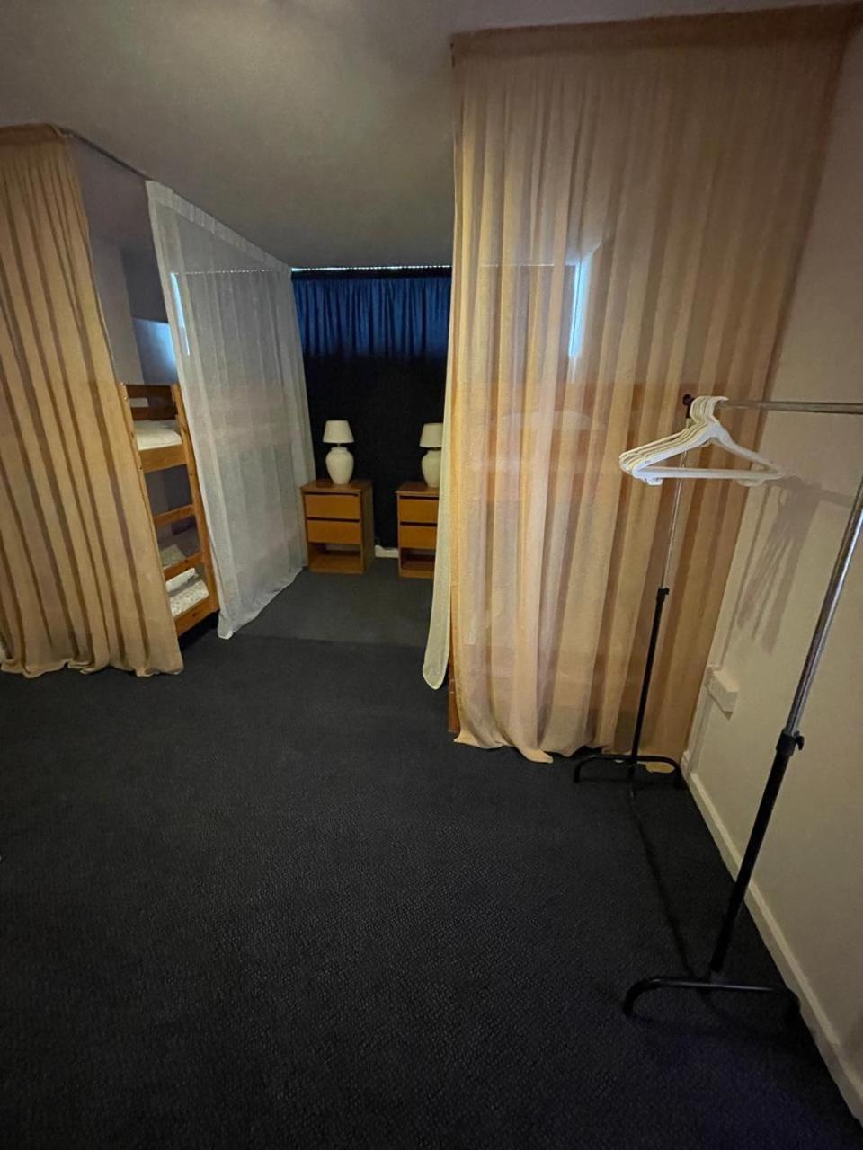 Premium Hostel Marina Paphos ภายนอก รูปภาพ
