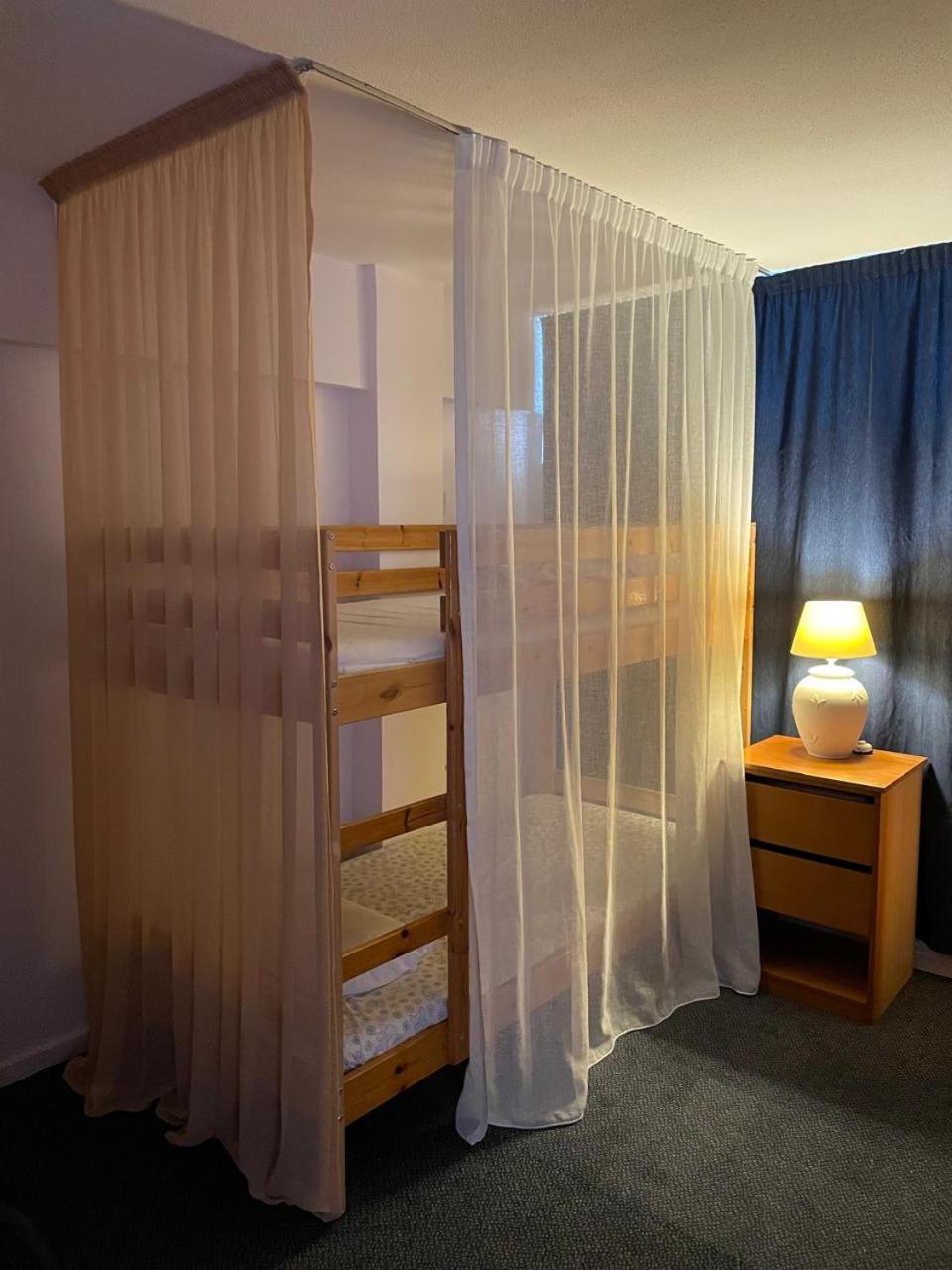 Premium Hostel Marina Paphos ภายนอก รูปภาพ