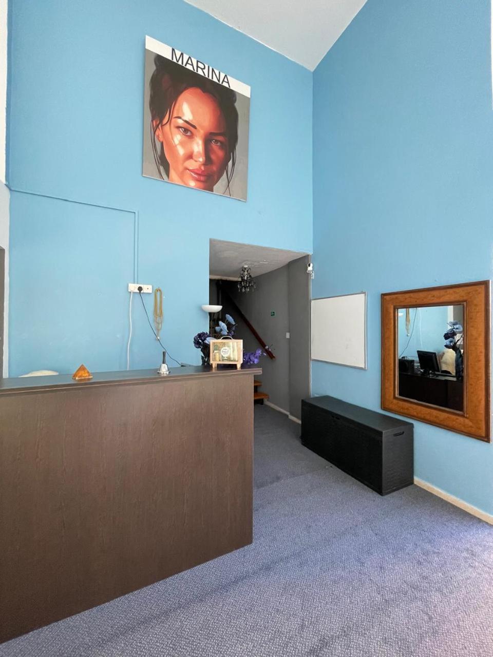 Premium Hostel Marina Paphos ภายนอก รูปภาพ