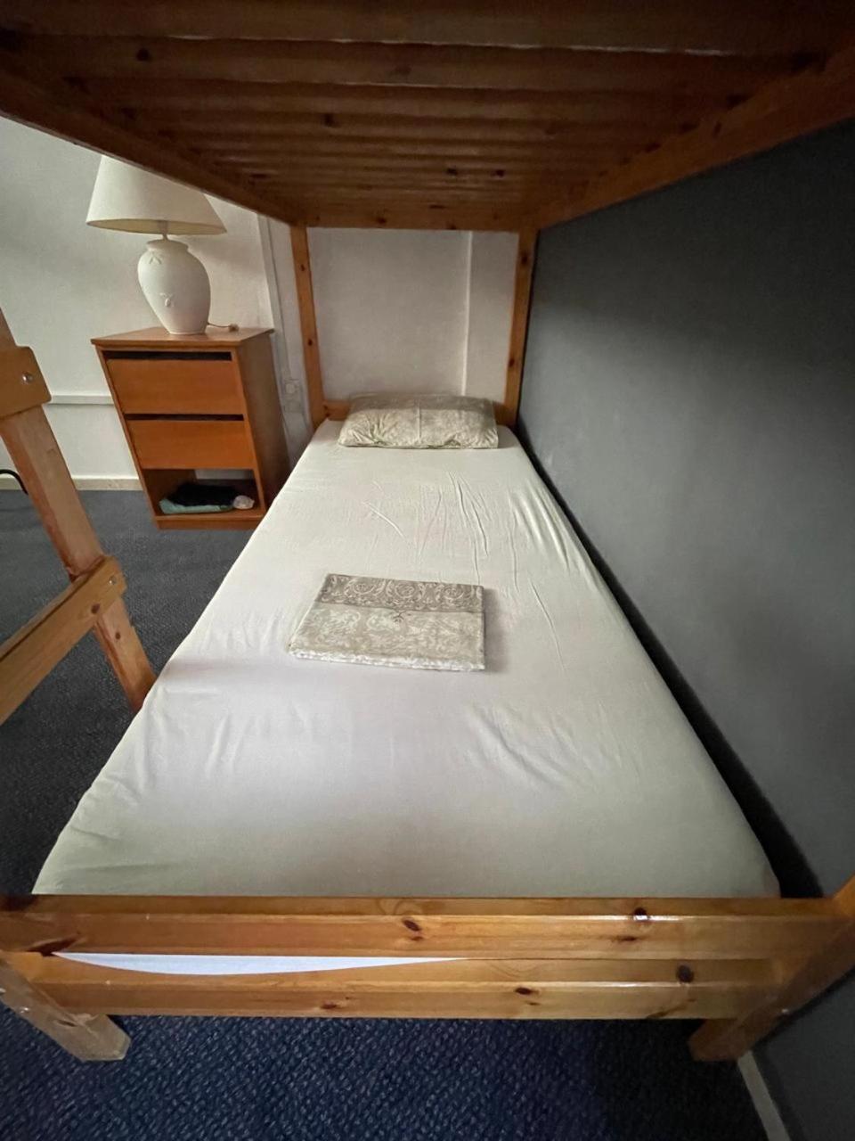 Premium Hostel Marina Paphos ภายนอก รูปภาพ
