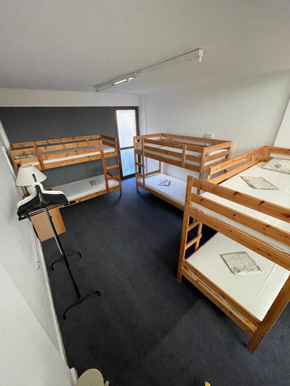 Premium Hostel Marina Paphos ภายนอก รูปภาพ